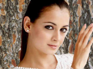 Light Make Up