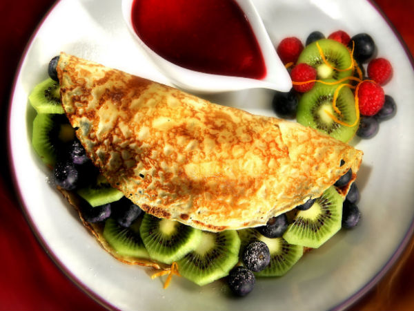 pancakes with tomato potato filling pancakes with tomato potato filling