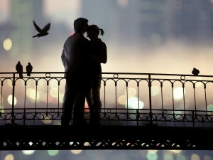 10 Things you wish you knew before Falling in Love