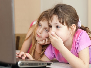 Are Your Kids Using Internet Correctly