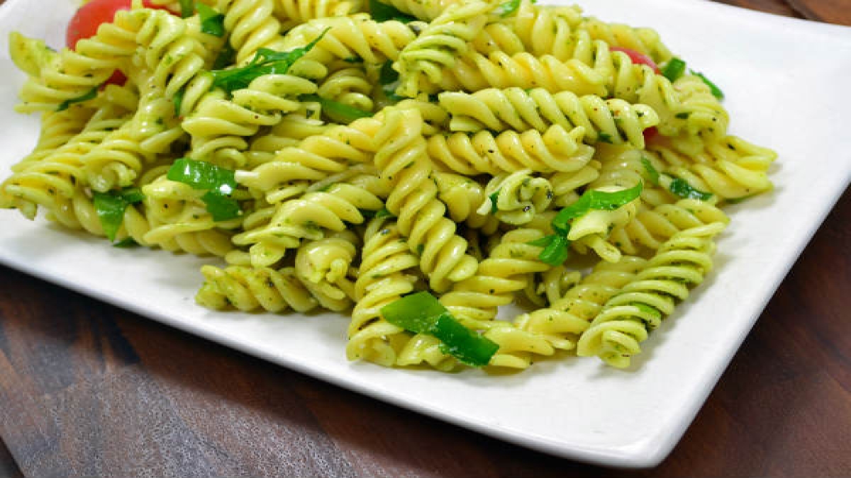 पास्‍ता लवर्स को जरुर भाएगा यह यम्‍मी पेस्‍तो पास्‍ता Pesto Pasta