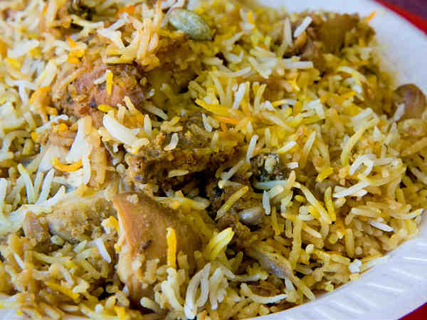 हैदराबादी दम बिरयानी