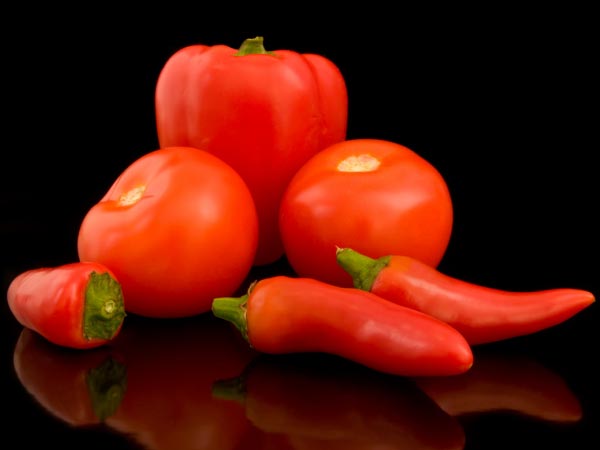 लाल शिमला मिर्च लाल शिमला मिर्च