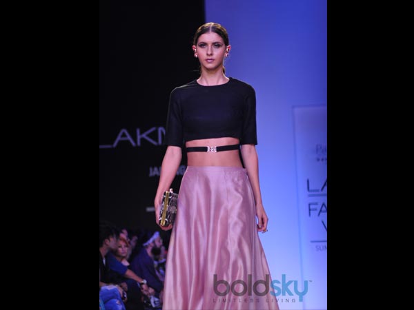 क्रॉप टॉप