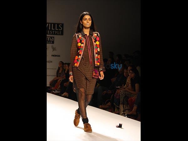 प्रिंटिड जैकेट