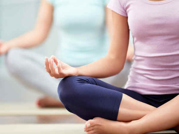 2) स्वयं के बारे में पता चलता है :