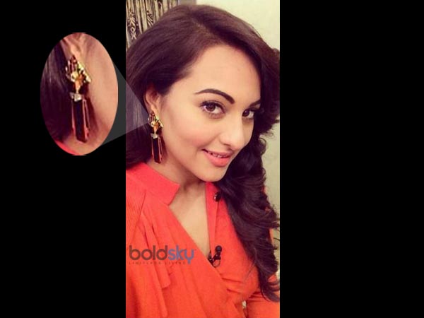 गोल्‍ड इयररिंग