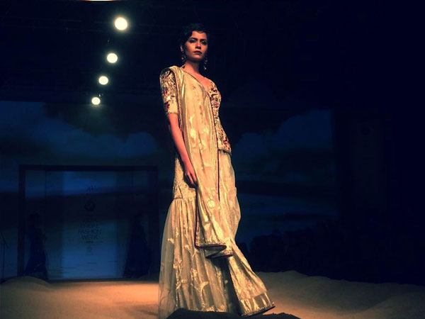 कॉफी ब्राउन