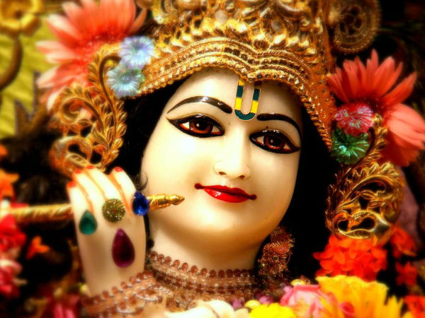 1. जानिए भगवान कृष्‍ण के बारे में: 