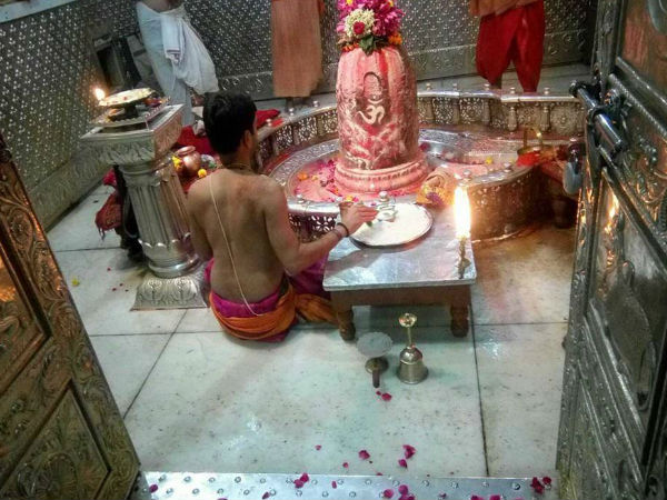 अकाल मृत्यु टालते हैं शिव जी