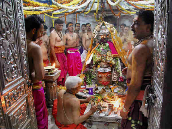 लिंग का वर्णन: लिंग का वर्णन: