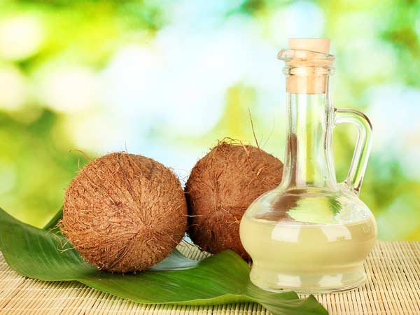 2 - नारियल तेल से स्नान: 2 - नारियल तेल से स्नान: