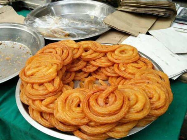 12. कल्लन स्वीट्स