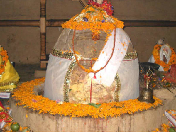 शिवरात्रि पर लगता है मेला
