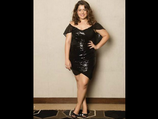 Veere Di Weddings Shikha Talsania shows how to dress like a curvy girl