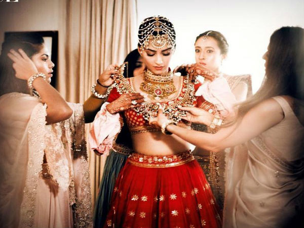 sonam-kapoor-shares-more-inside-pics-from-her-gorgeous-wedding