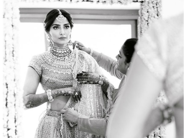 sonam-kapoor-shares-more-inside-pics-from-her-gorgeous-wedding