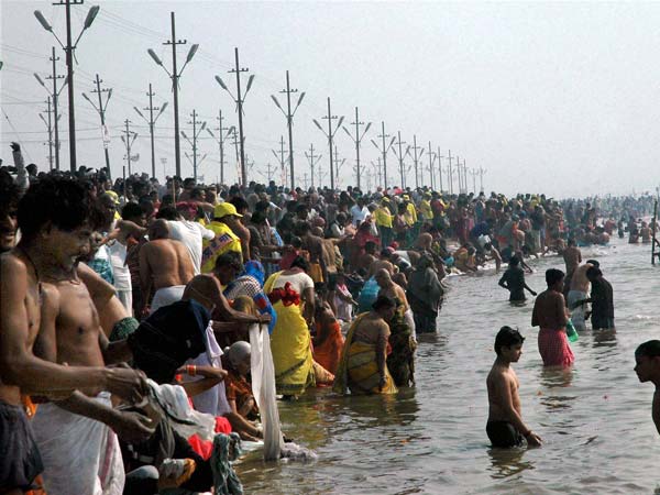 10. पवित्रों स्थलों पर मल-मूत्र विसर्जन