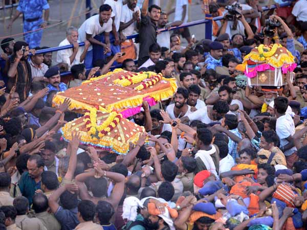 क्यों लागू था ये नियम