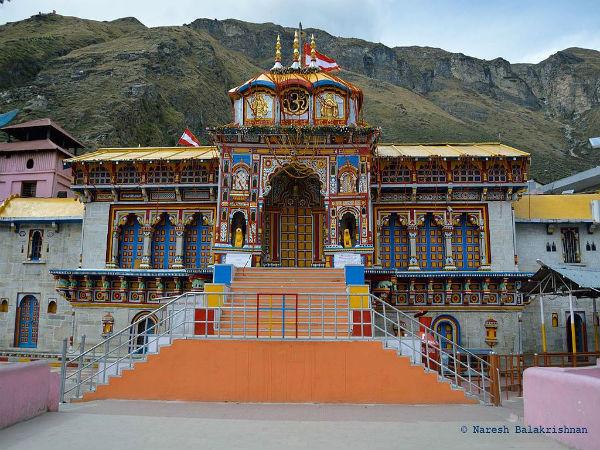 कब खुलते हैं धाम के कपाट
