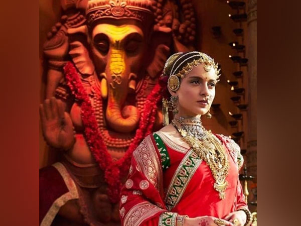 जयपुर के कारीगरों ने तैयार की ज्वेलरी
