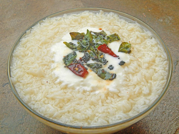फाइबर युक्त