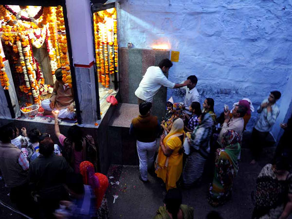 प्रेमी जोड़ों का लवर प्वाइंट