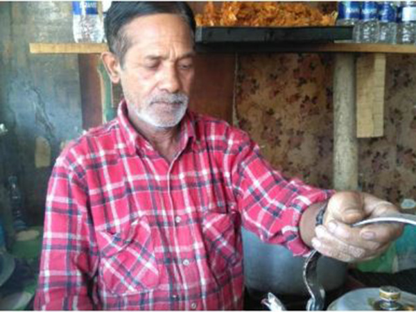 चाहते तो खुद की जान बचा सकते थे