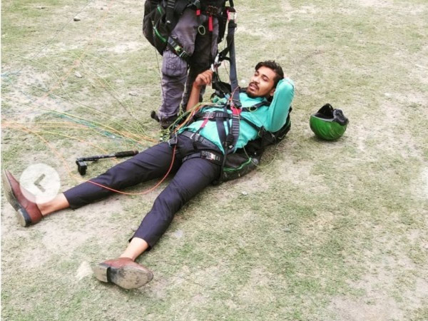 अब स्काई डाइविंग करने की जताई चाह