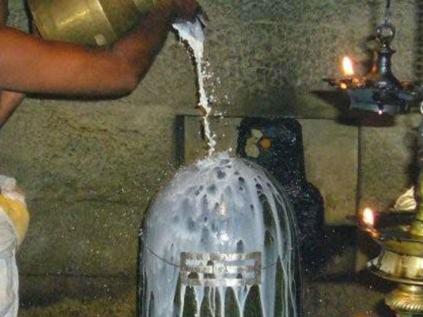 करें पार्थिव शिवलिंग की पूजा