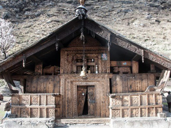 यहां है दुर्योधन का मंदिर