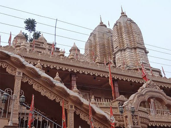 कर्ण मंदिर