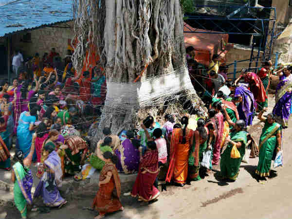 वट सावित्री व्रत से जुड़े मंत्र