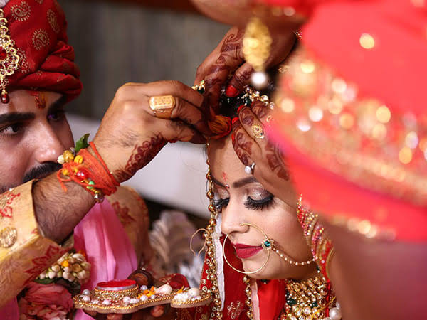 देवशयनी एकादशी के बाद मांगलिक कार्यों पर रोक देवशयनी एकादशी के बाद मांगलिक कार्यों पर रोक