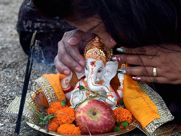 8 जुलाई 2020: संकष्टी चतुर्थी 8 जुलाई 2020: संकष्टी चतुर्थी