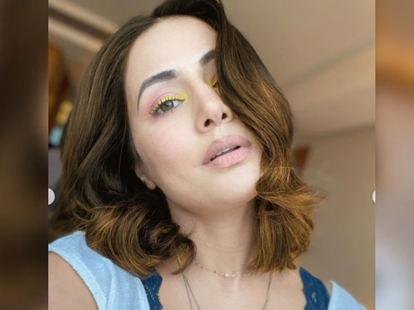 Hina Khan Neon EyeMakeup Look : लेटेस्ट नियोन आई मेकअप के लिए हिना खान से लें इंस्पीरेशन - Hindi Boldsky