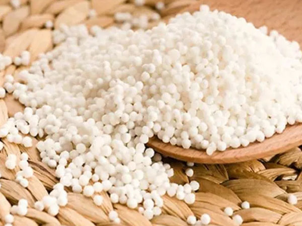 चेहरे की चमक के लिए यूज करें साबूदाना का फेस पैक