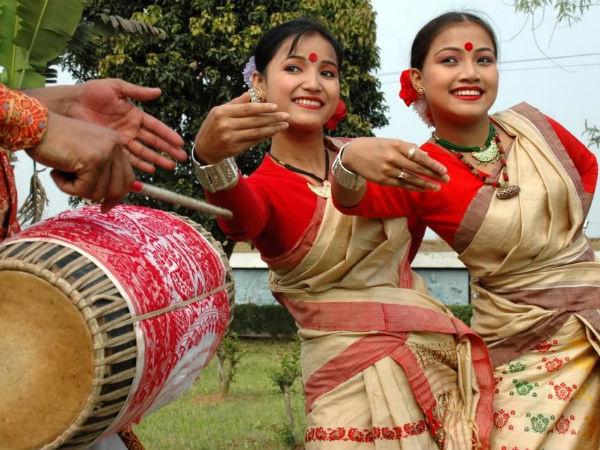 15 जनवरी 2021: माघ बिहू 15 जनवरी 2021: माघ बिहू