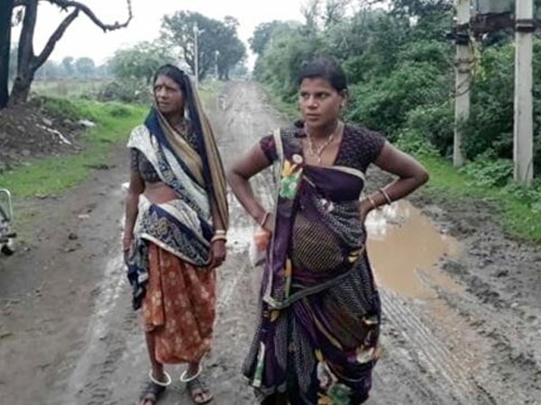 ग्रामीण महिलाओं पर दिखा अधिक असर ग्रामीण महिलाओं पर दिखा अधिक असर