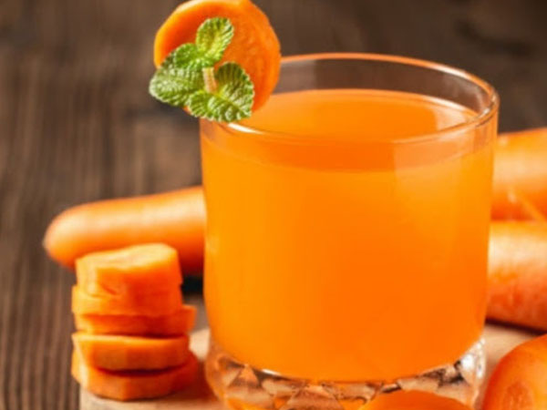 चमकदार स्किन के लिए गाजर के जूस का इस्तेमाल