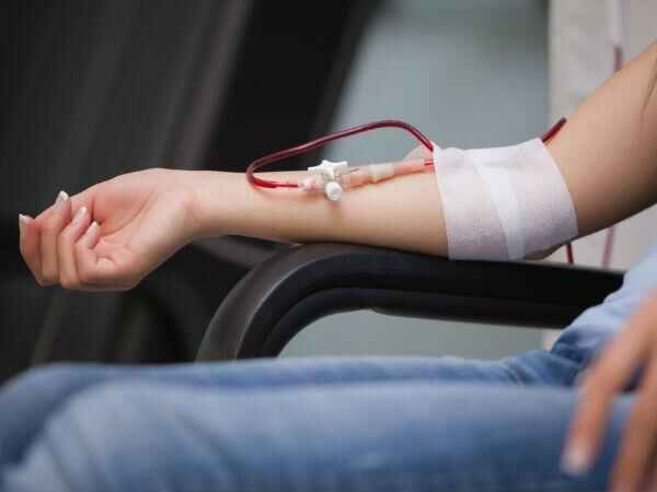 मन से बना ली है धारणाएं मन से बना ली है धारणाएं