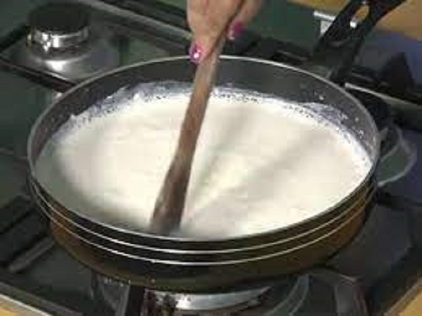 गर्मियों में कैसे दूध फटने से बचाएं गर्मियों में कैसे दूध फटने से बचाएं