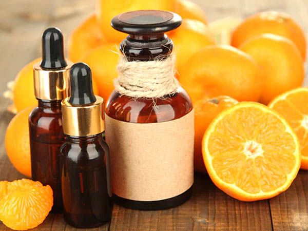 विटामिन सी का सीरम घर पर कैसे बनाएं विटामिन सी का सीरम घर पर कैसे बनाएं