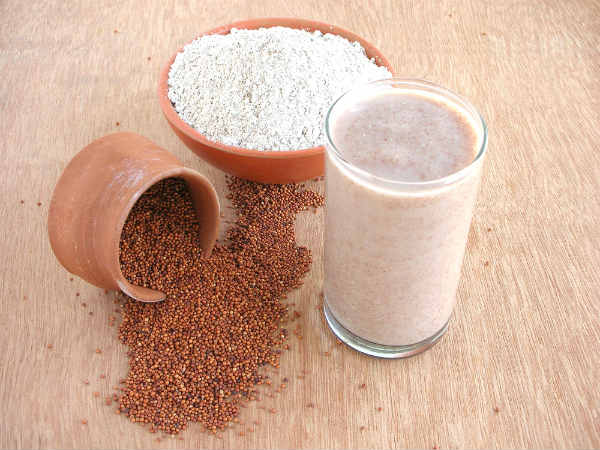 रात को रागी से बनी चीजें न खाएं रात को रागी से बनी चीजें न खाएं
