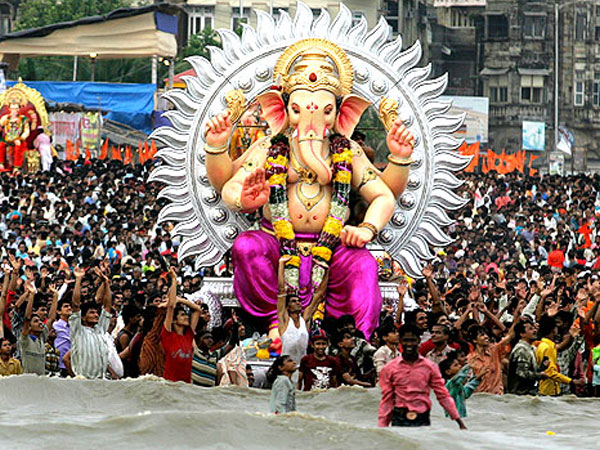विसर्जन के लिए भी शुभ मुहूर्त का महत्व विसर्जन के लिए भी शुभ मुहूर्त का महत्व