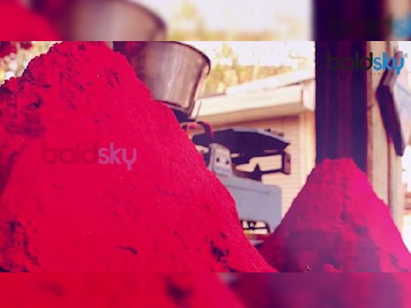 लाल रंग का सिंदूर लाल रंग का सिंदूर