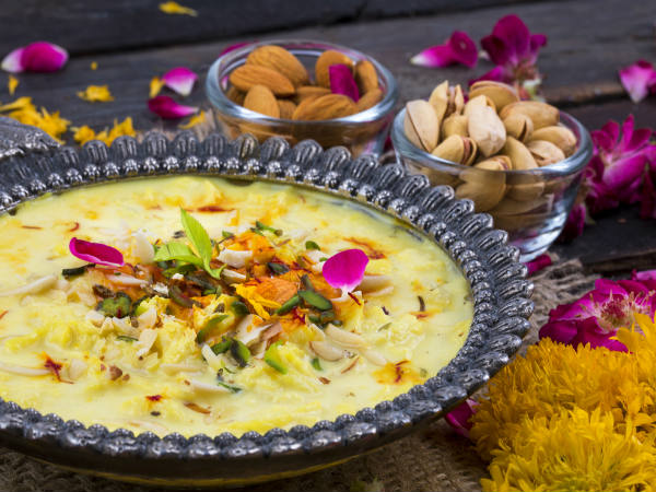 एक कटोरी में कितनी रबड़ी होती है? एक कटोरी में कितनी रबड़ी होती है?