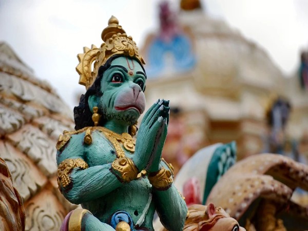 ऊं हं हनुमते नम:। ऊं हं हनुमते नम:।