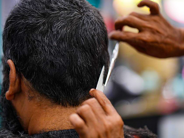 बाल और नाखून ना काटें बाल और नाखून ना काटें