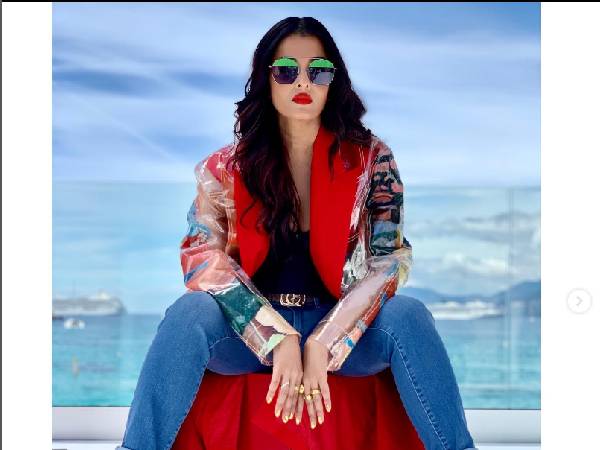 5. हर्ट के आकार के चेहरे 5. हर्ट के आकार के चेहरे